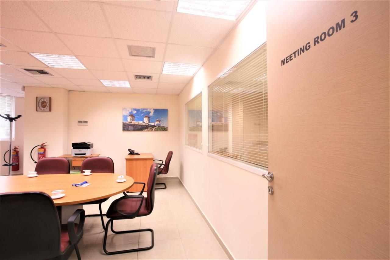 Gk Airport Suites - Free Shuttle By Gk Properties Markopoulo Mesogaias ภายนอก รูปภาพ