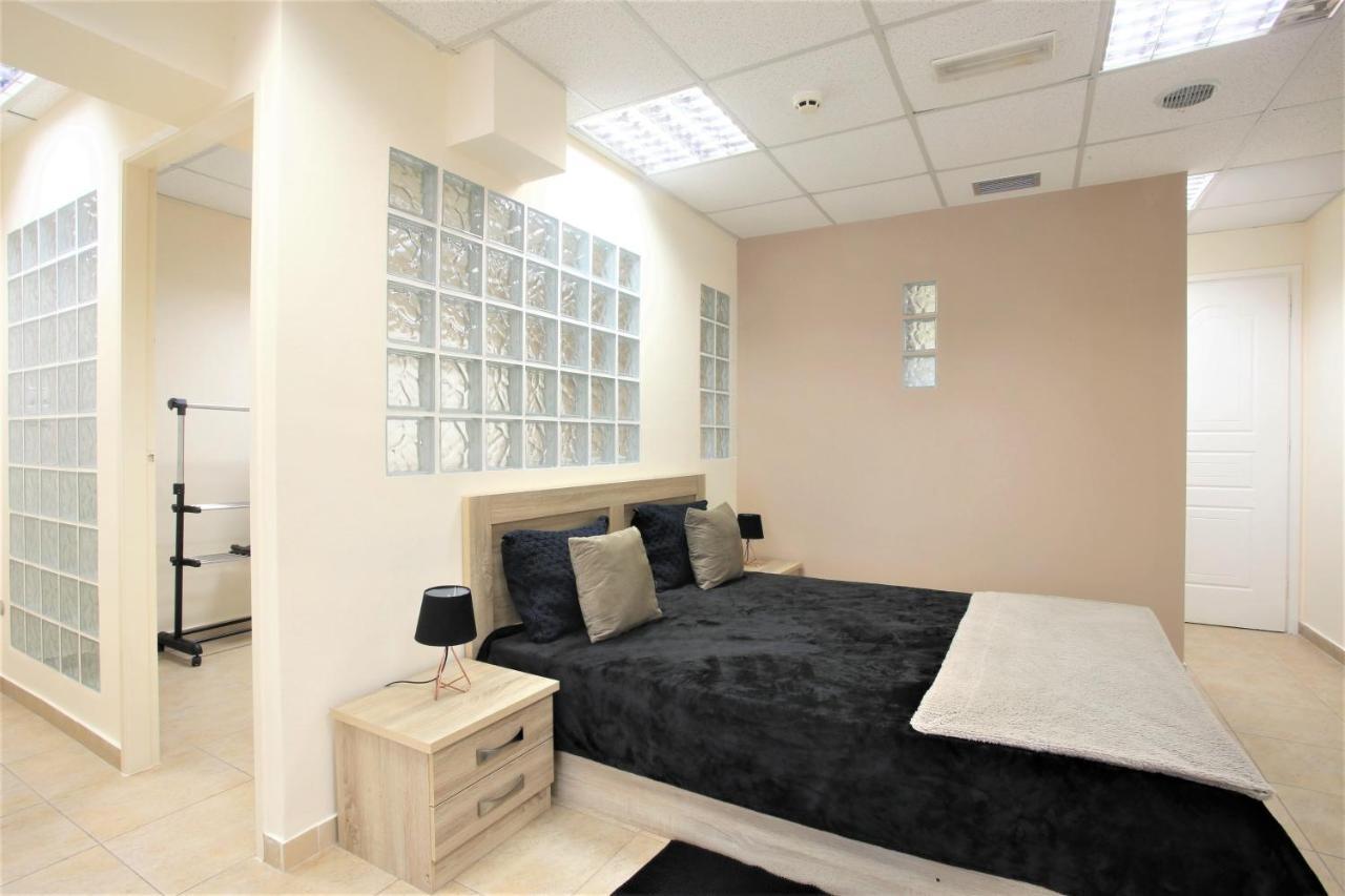 Gk Airport Suites - Free Shuttle By Gk Properties Markopoulo Mesogaias ภายนอก รูปภาพ